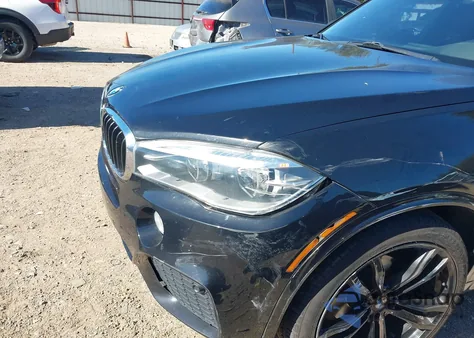 2014 BMW X5 xDrive35D from USA, damaged, VIN 5UXKS4C50E0J96738